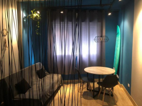 Incrível Studio com garagem e Wifi no José Menino